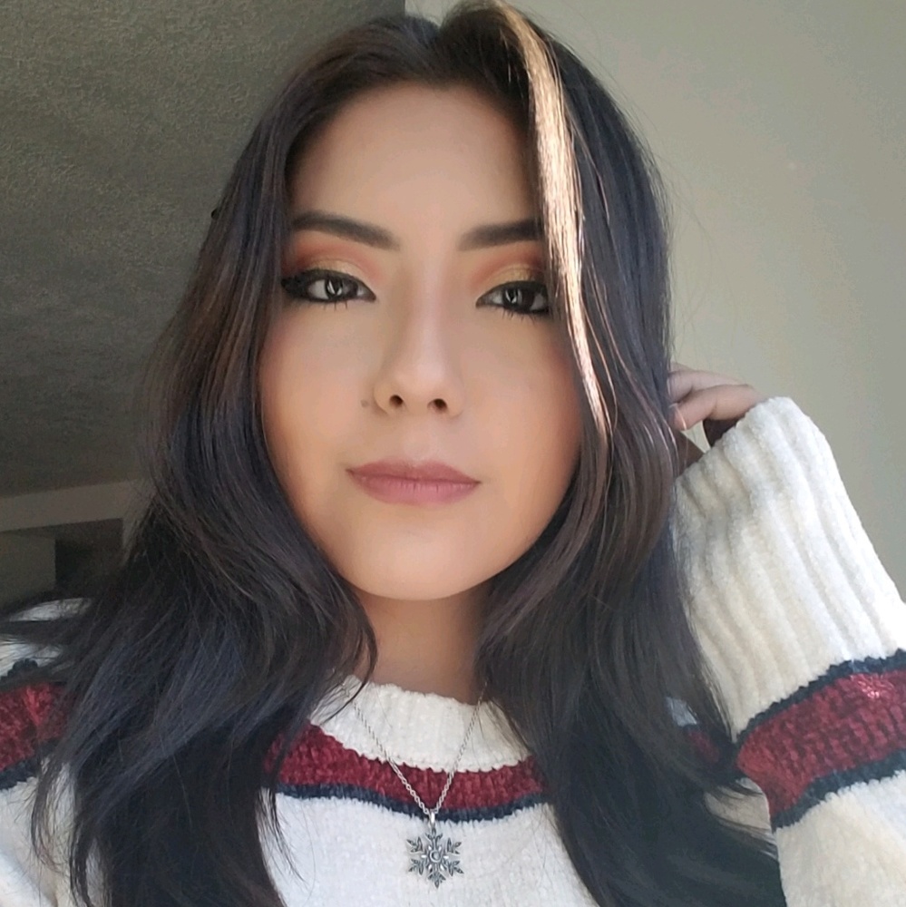 Meet your Posher, Christine